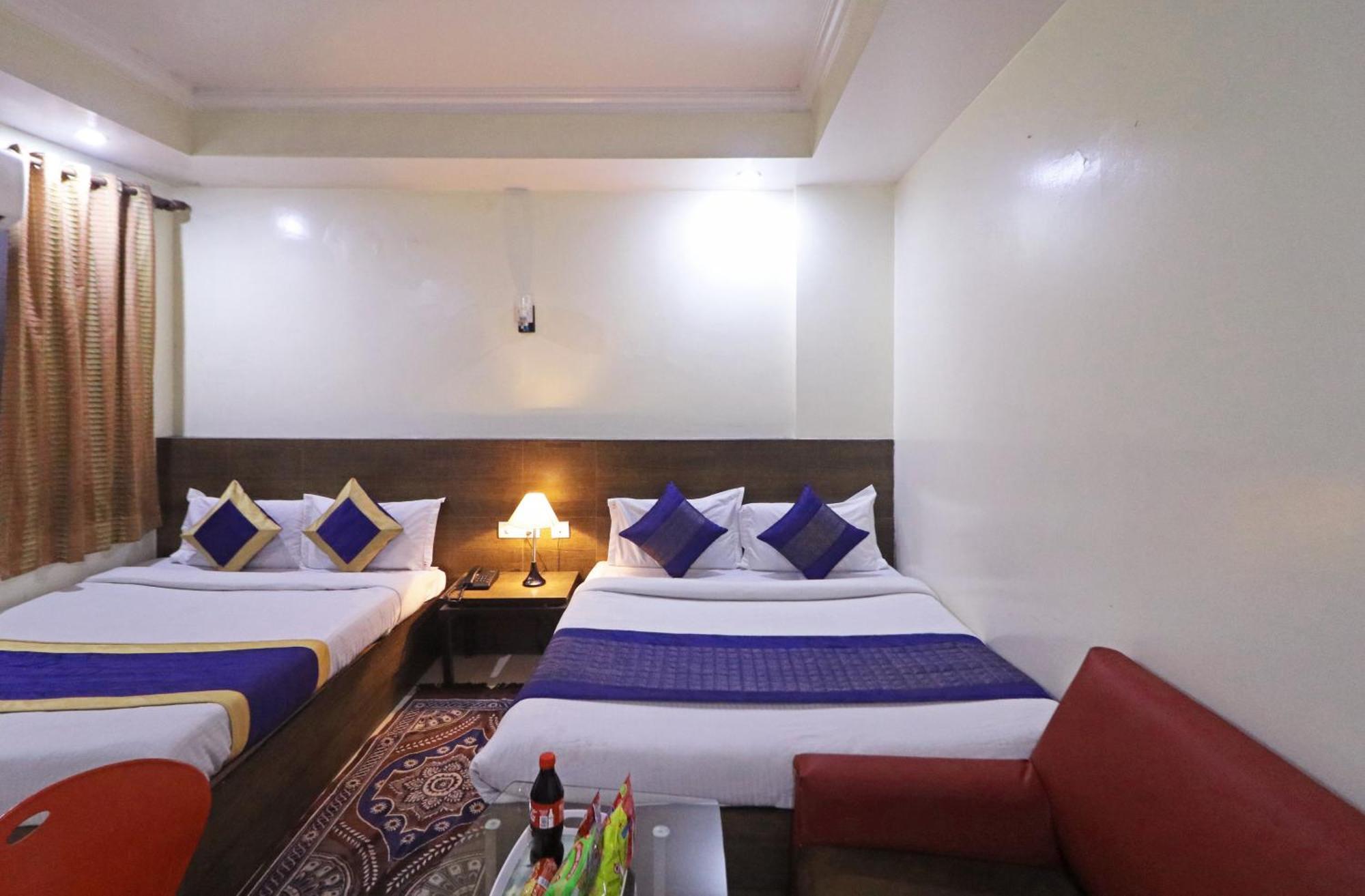 Rossette-500 Mtr From Railway Station Hotel 3*